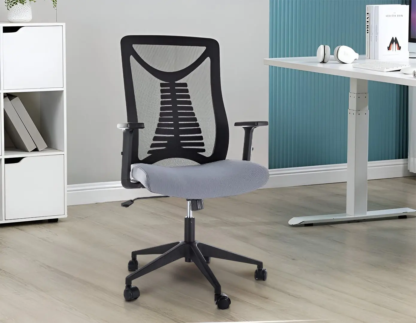 Fotoliu Signal Q-330R (Black/Grey)