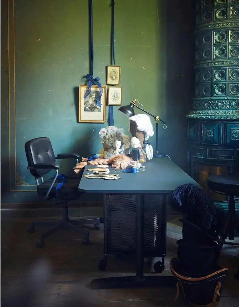 Письменный стол Ikea Bekant линолеум 160x80 (Синий/Черный)