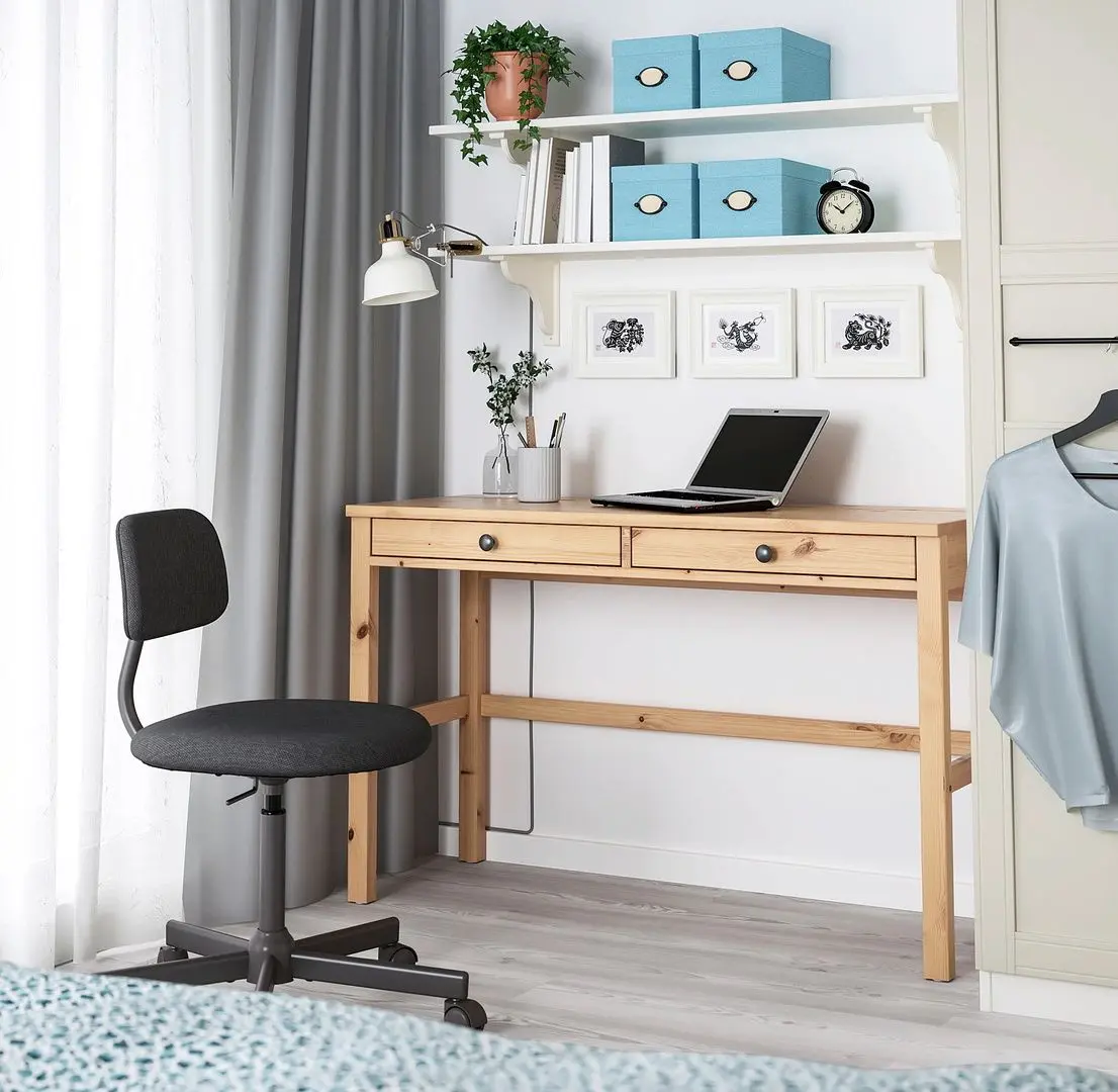 Masa de birou Ikea Hemnes 2 sertare 120x47 cm (Maro deschis)