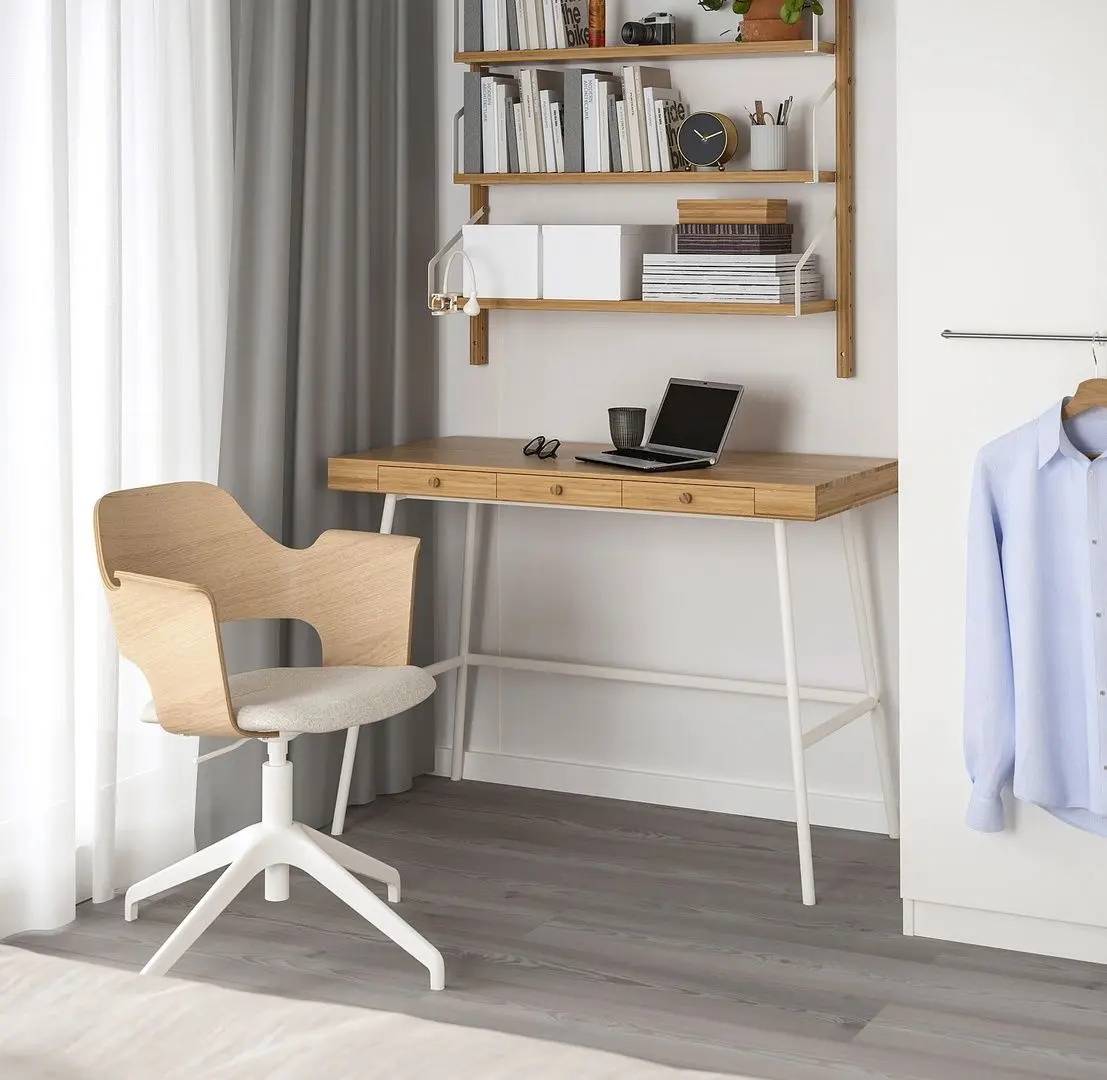 Письменный стол Ikea Lillasen 102x49cm (Бамбук)