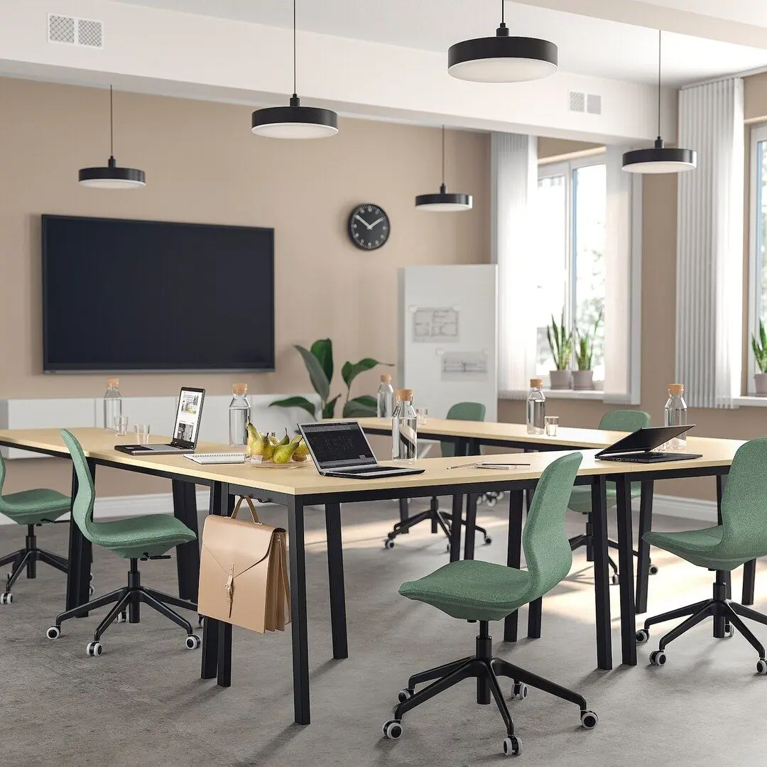 Masa de birou Ikea Mittzon 140x68x75 (Furnir frasin/Negru)