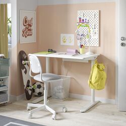 Письменный стол Ikea Relatera 90x60 (Белый)