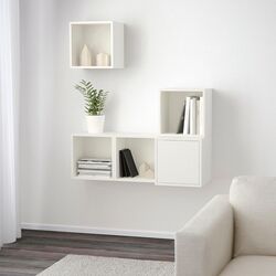 Combinatie de rafturi suspendate Ikea Eket raft cu usa 105x35x120 (Alb)