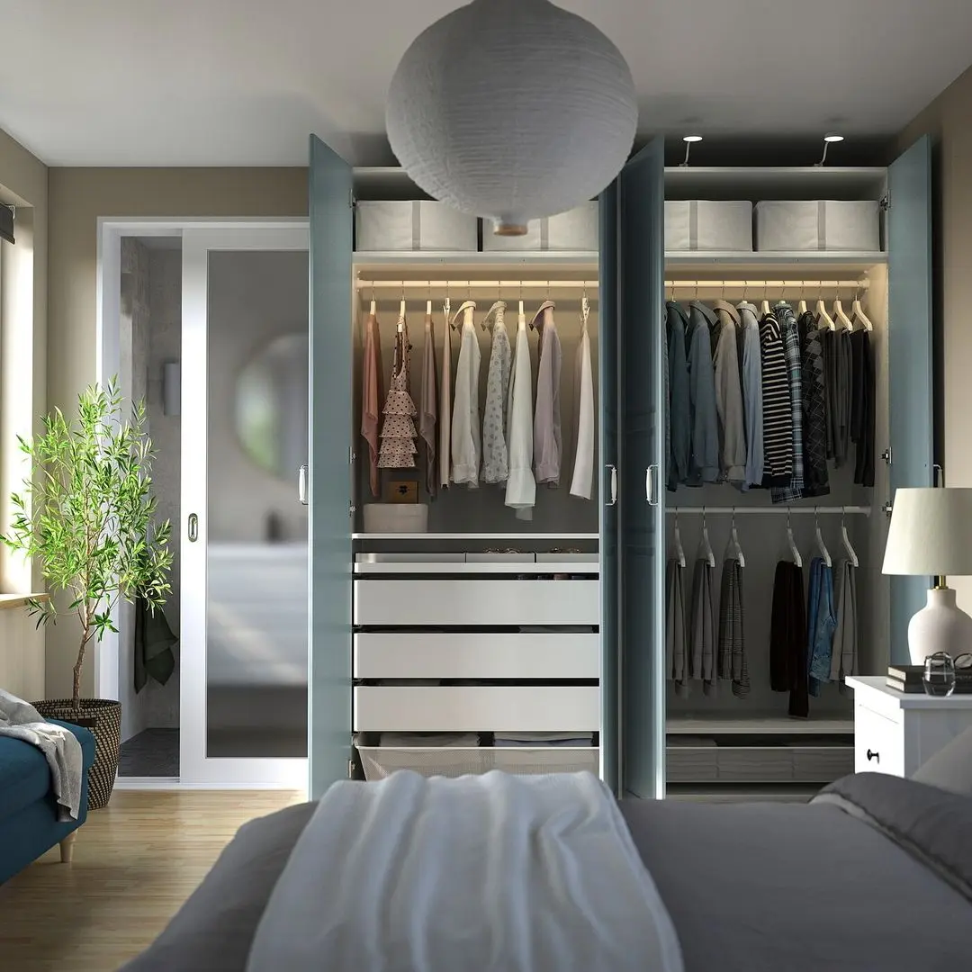 Шкаф Ikea Pax/Fjarehals полки/штанги/ящики/корзина/органайзеры 200x60x236 (Белый/Светло-серо-голубой) - 2