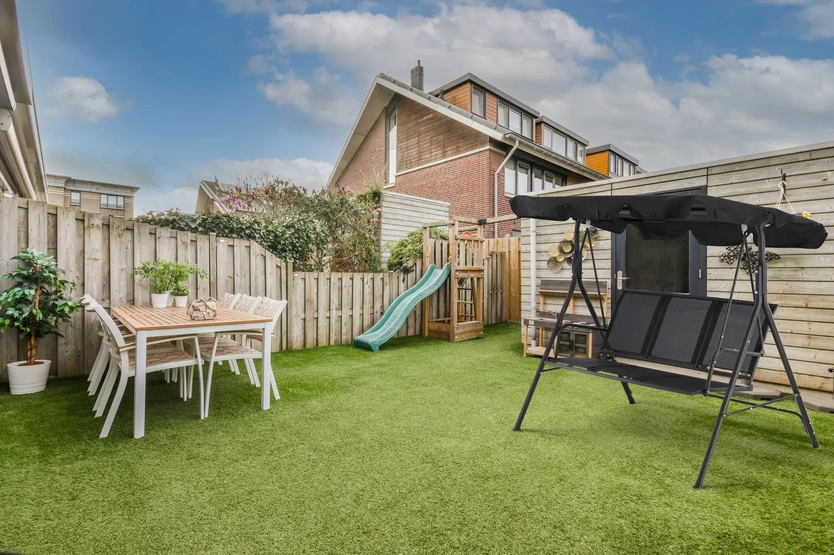 Scaun balansoar GardenLine KRE3118 (Black)