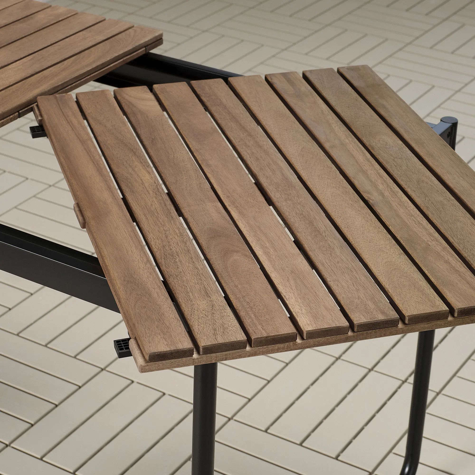Садовый стол Ikea Vasman 135/190x74 (Светло-коричневый) - 3