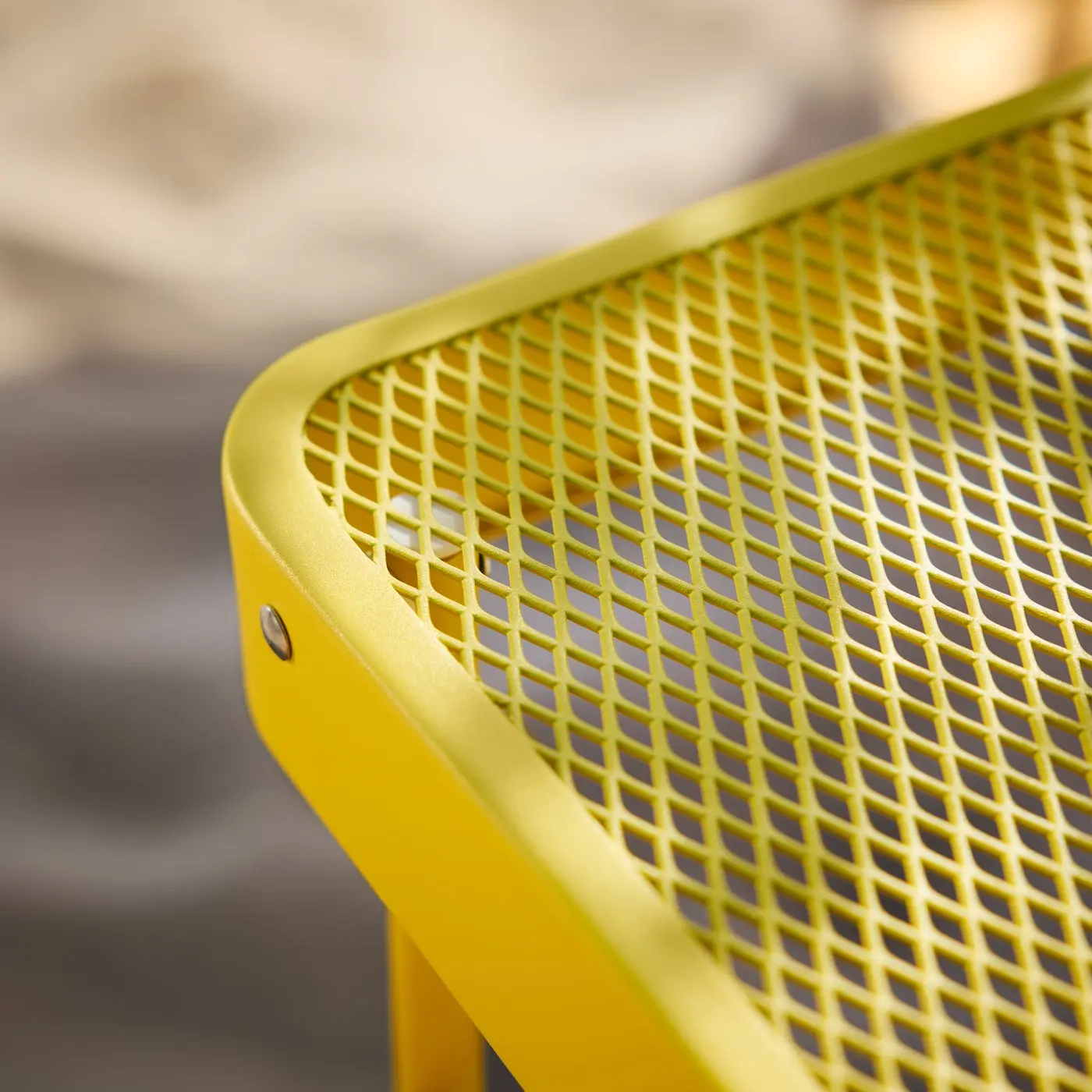 Стол складной Ikea Strandon 70x55 (Неоновый желтый) - 4