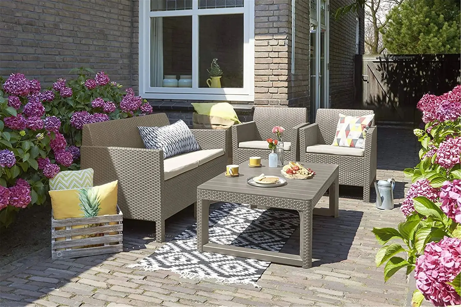 Masa Keter Lyon (Cappuccino)