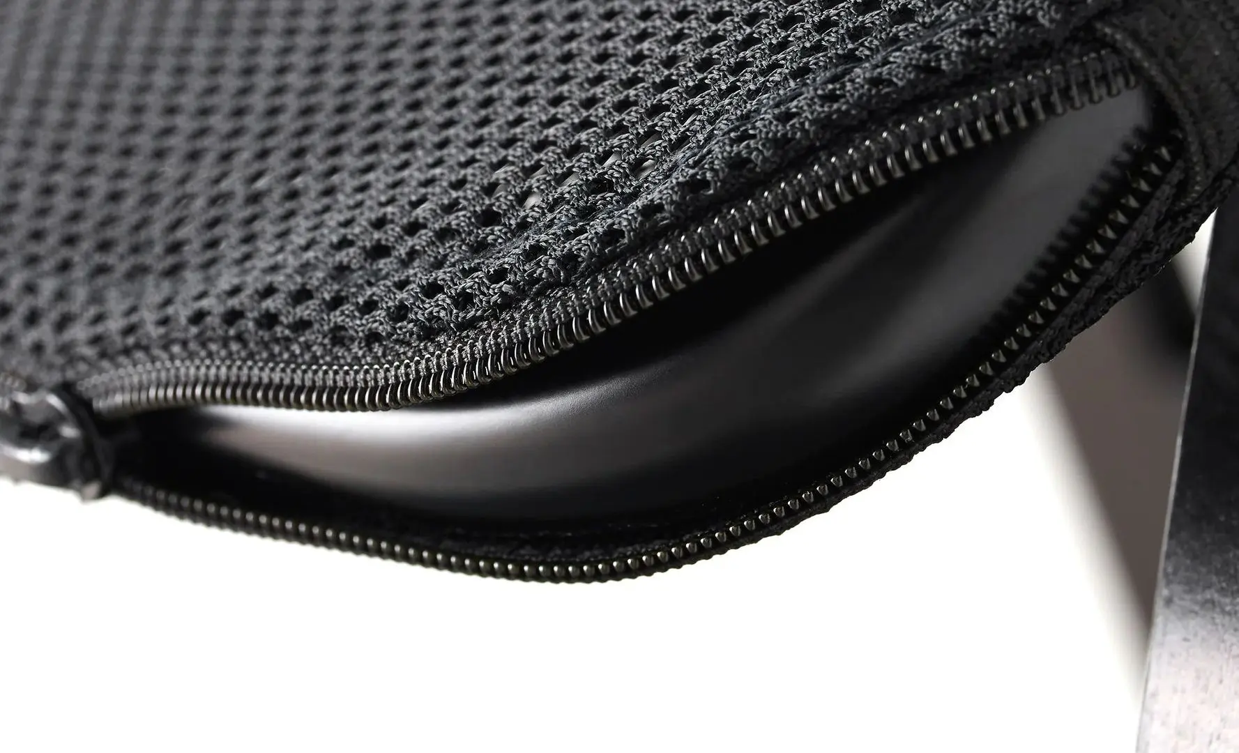 Scaun Ikea Nolmyra (Negru)