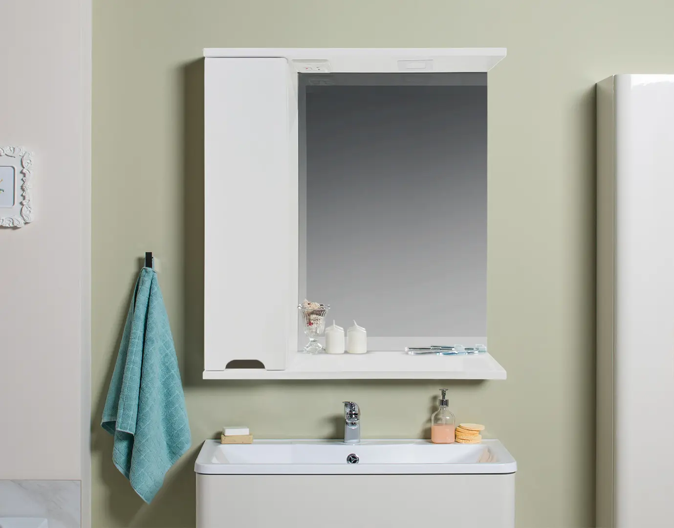 Dulap cu oglinda Bayro Etna 700x750 Left