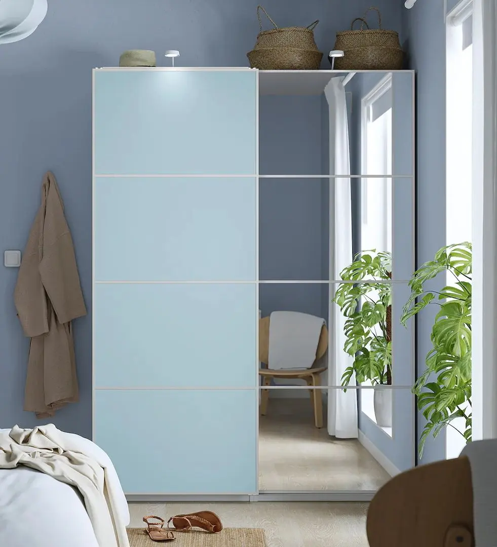 Dulap-cupe Ikea Pax/Mehamn/Auli rafturi/bare/cosuri/oglinda 150x44x201 (Alb/Bleu)