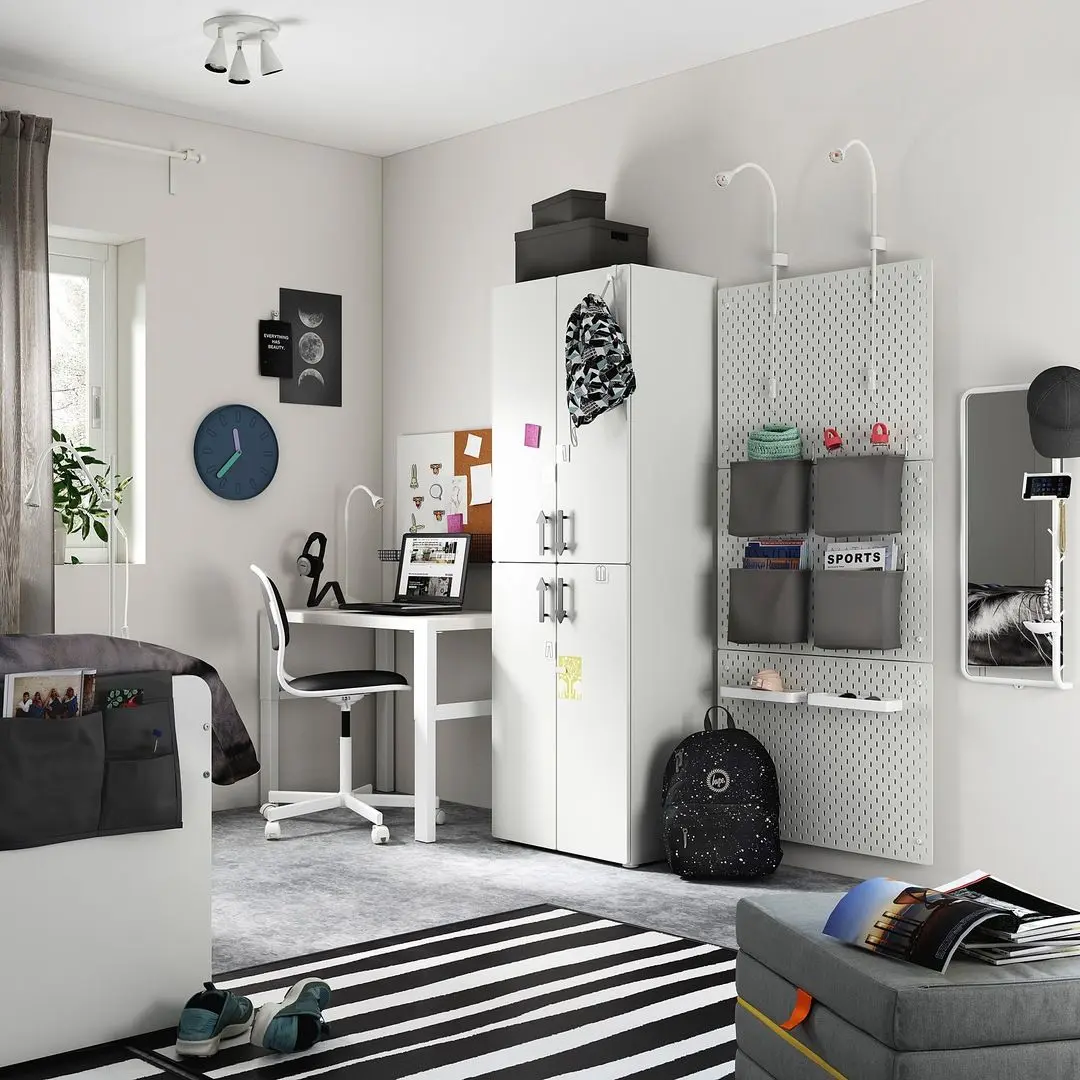 Dulap Ikea Smastad 60x42x181 (Alb)