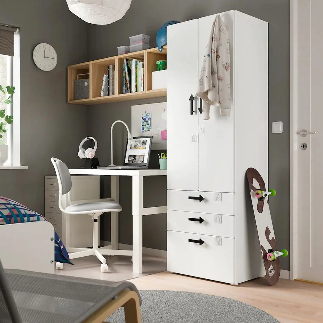 Шкаф Ikea Smastad/Platsa 3 ящика 60x42x181 (Белый)