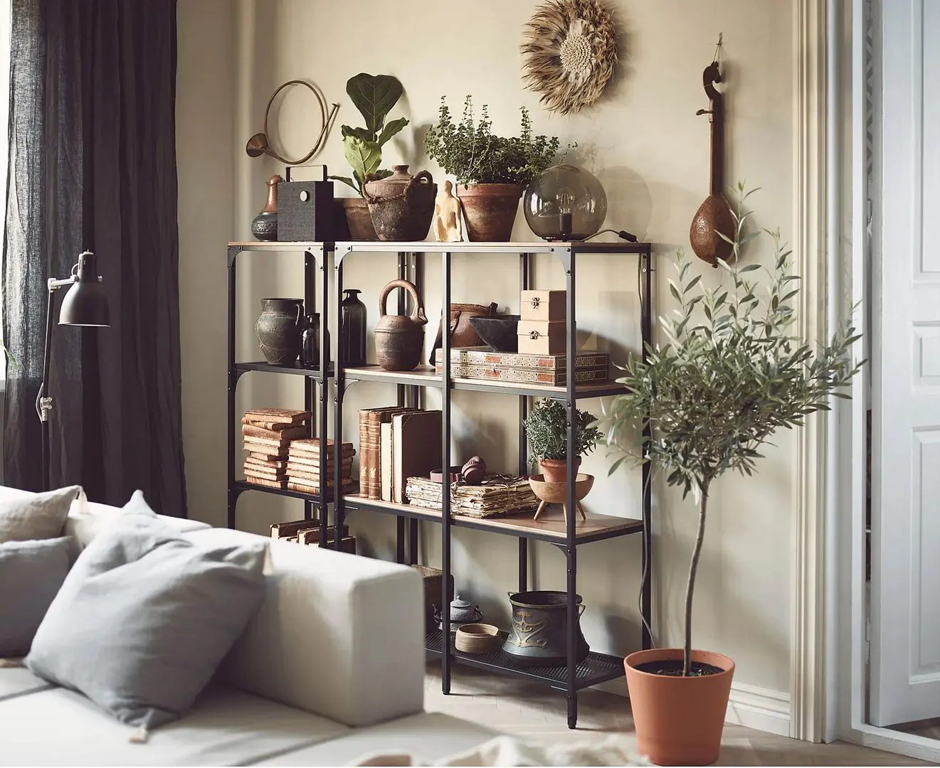 Etajera Ikea Fjallbo 100x136 (Negru)