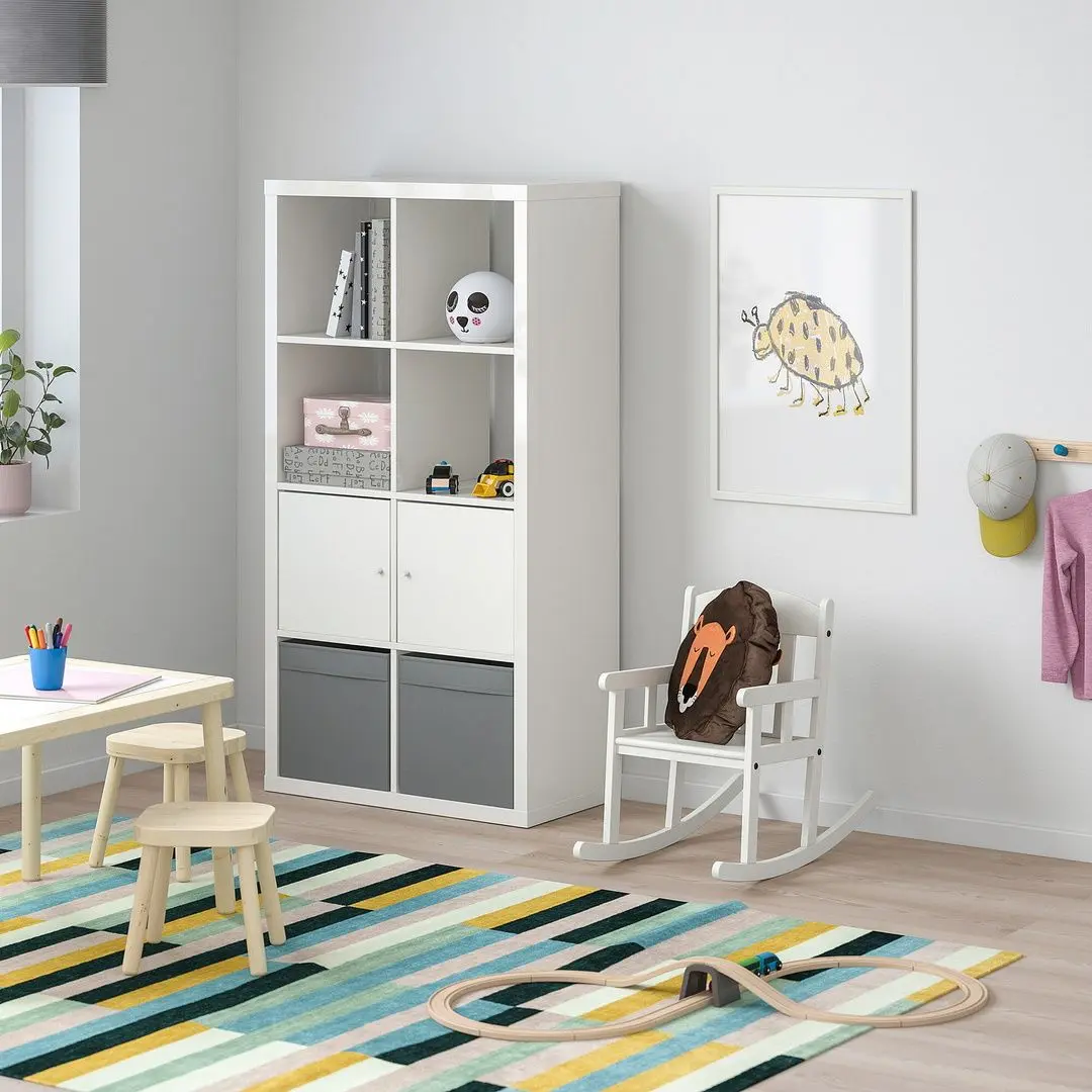 Etajera Ikea Kallax cu uşi 77x147 (Lucios/Alb) - 2
