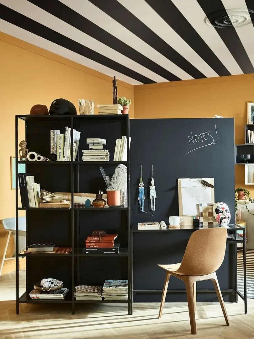 Etajera Ikea Vittsjo sticla/masa laptop 200x36x175 (Negru-Maro)