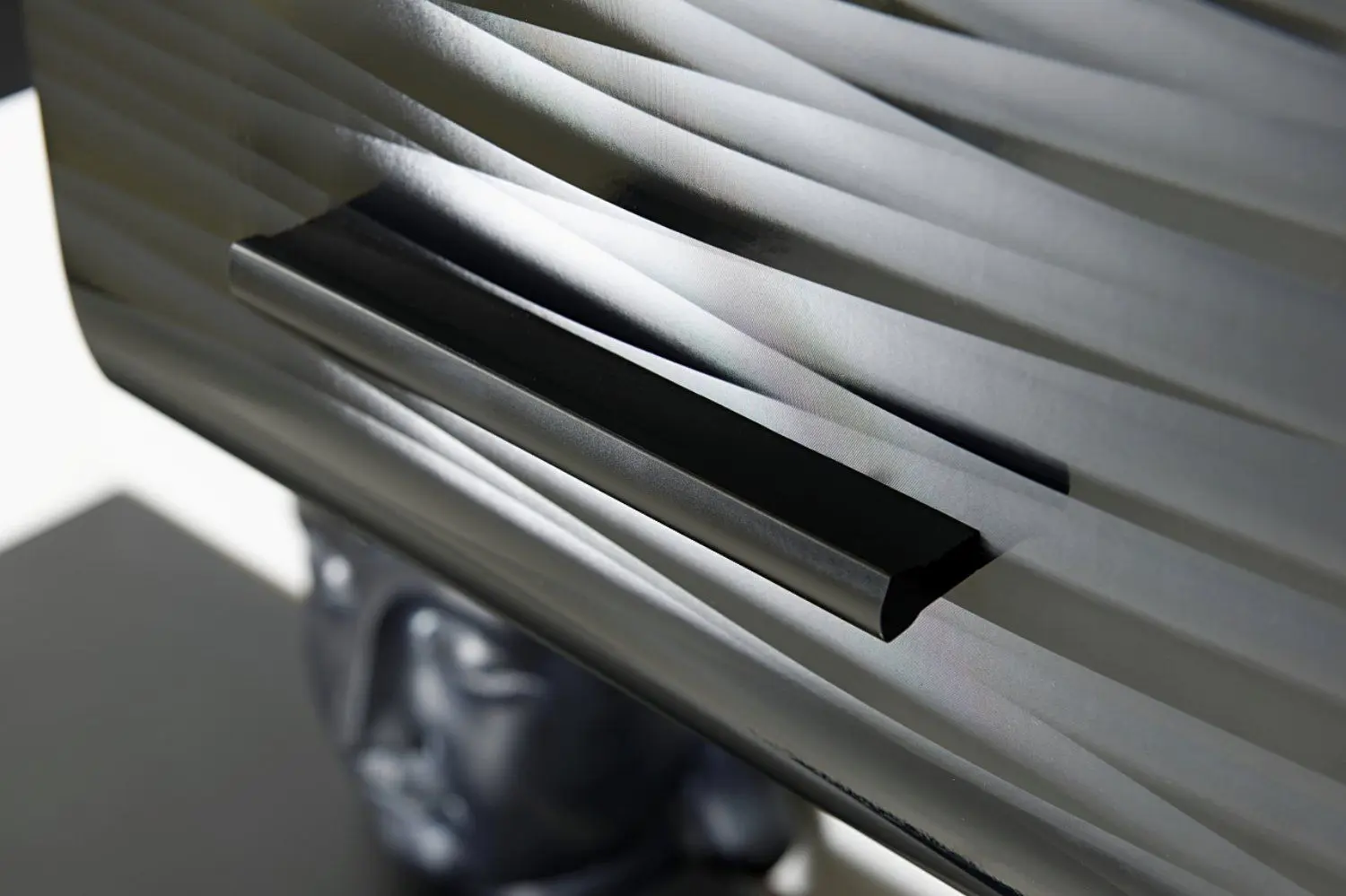 Living Halmar Blade 4 (Black/Sahara Gloss) - 4