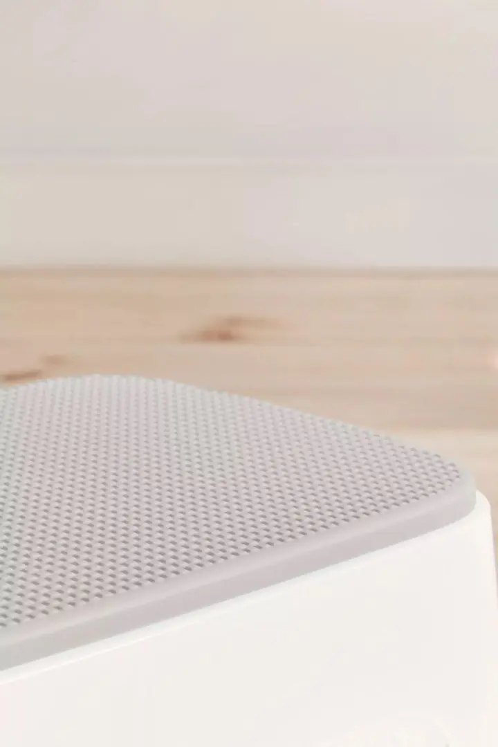 Taburet pentru copii BabyBjorn 061221A (White/Grey)