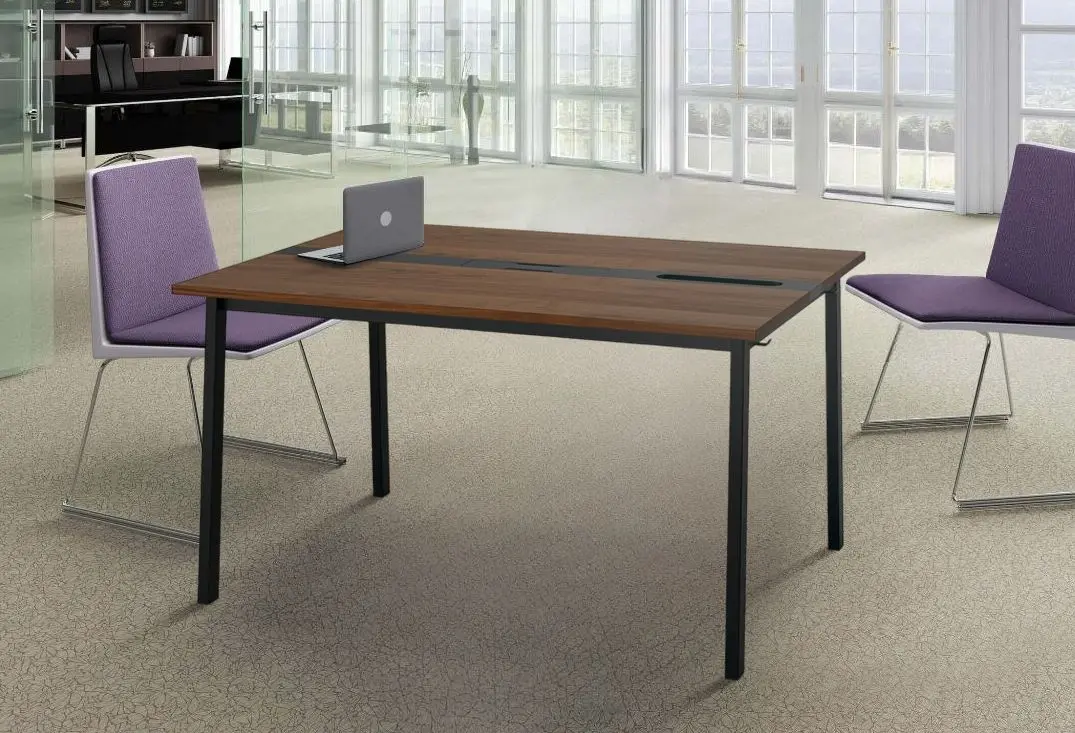 Masa pentru conferinte Ikea Mittzon 140x108x75 (Furnir nuc/Negru)