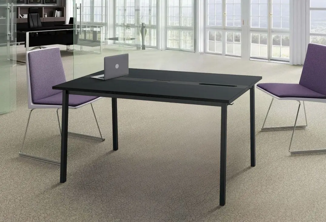 Masa pentru conferinte Ikea Mittzon 140x108x75 (Furnir frasin/Negru vopsit/Negru)