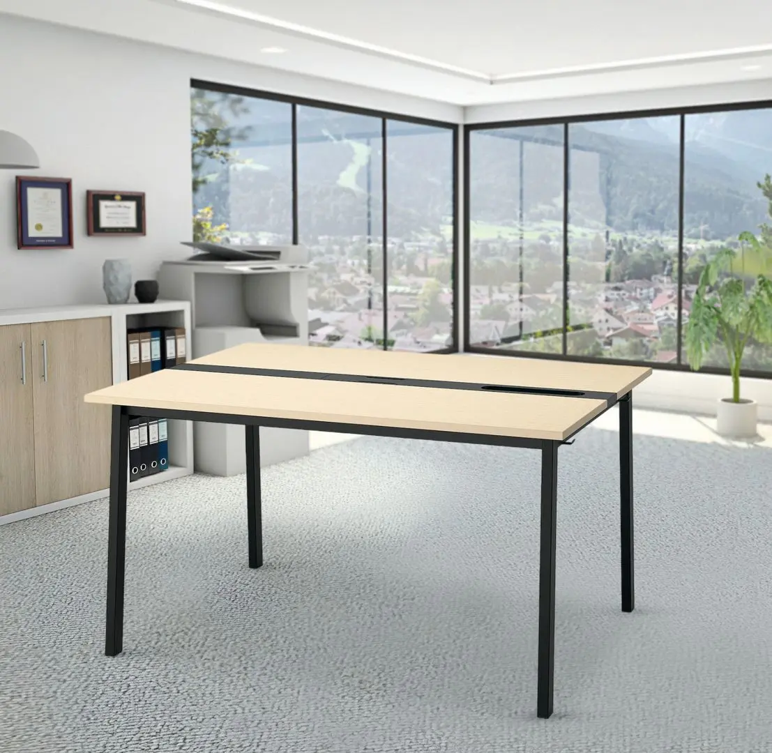 Стол для конференций Ikea Mittzon 140x108x75 (Ясеневый шпон/Черный)