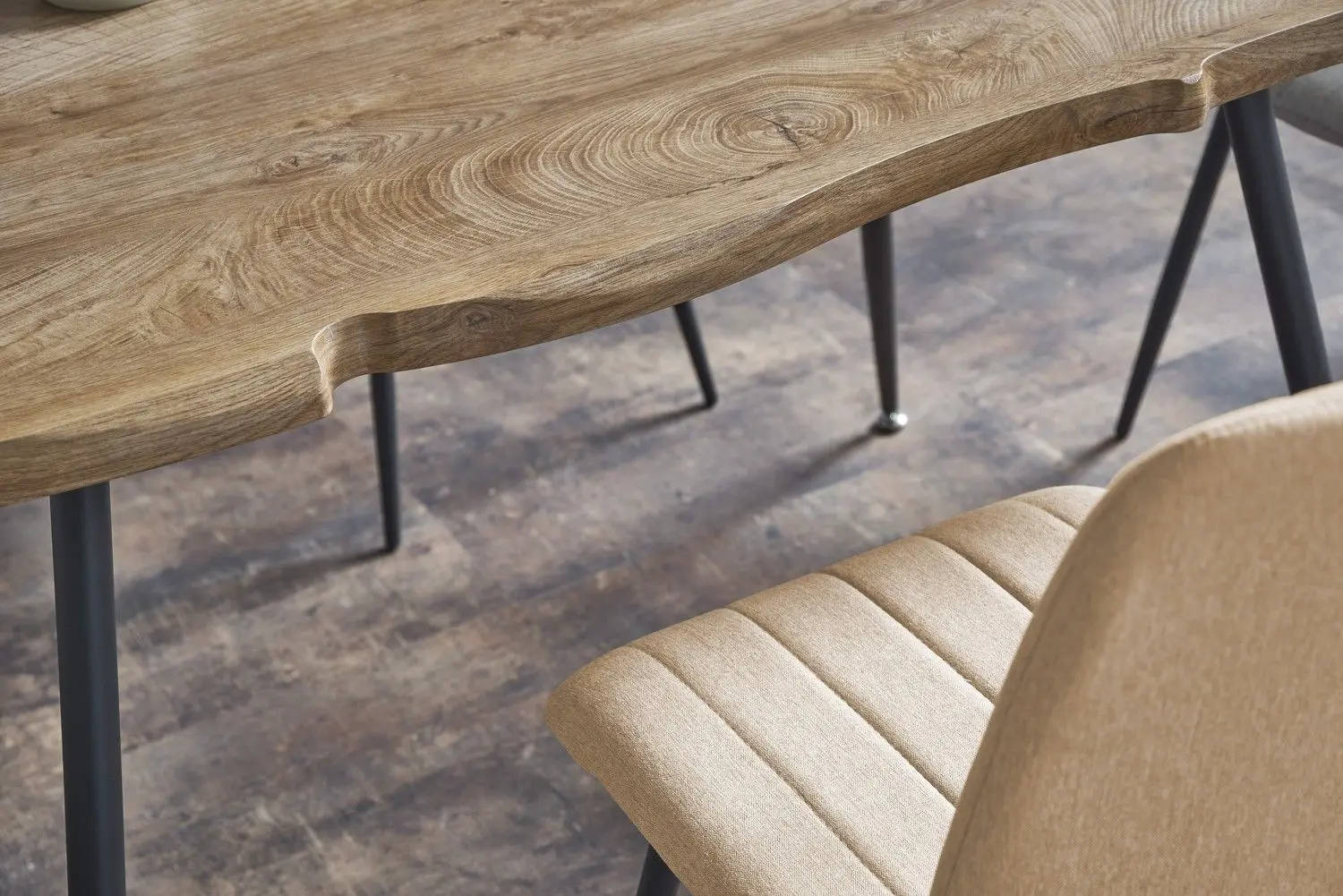 Masa Halmar Larson (Natural/Black)