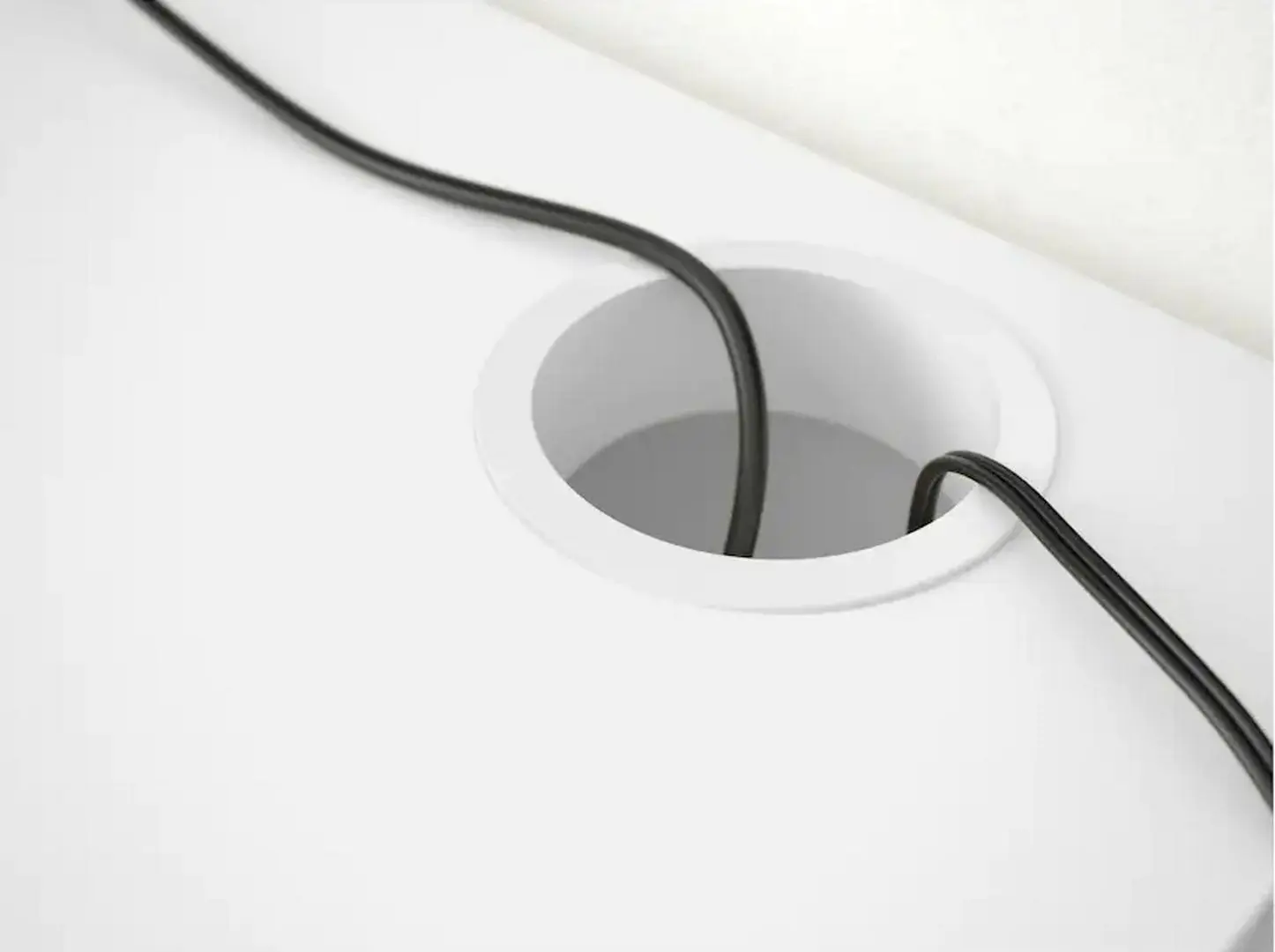 Masa de birou Ikea Micke 73x50 (Alb)