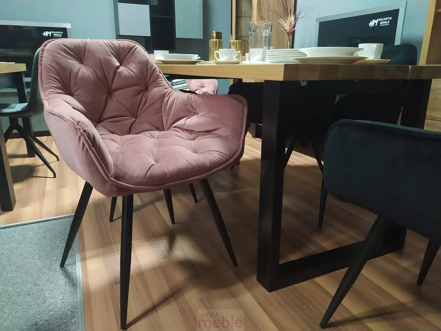 Стул Signal Cherry Velvet (Beige/Black)