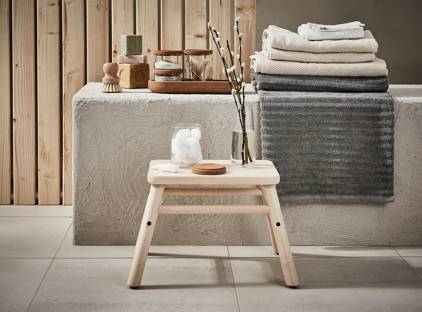 Taburet pentru copii Ikea Vilto (Mesteacan)