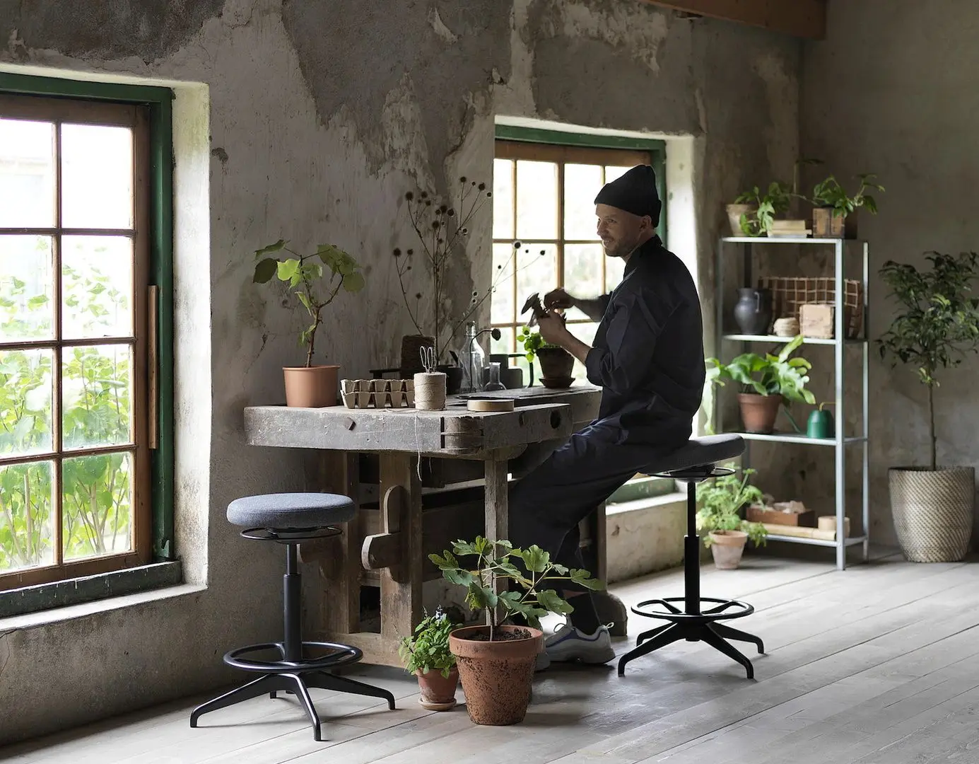 Табурет Ikea Lidkullen/Gunnared (Темно-серый)