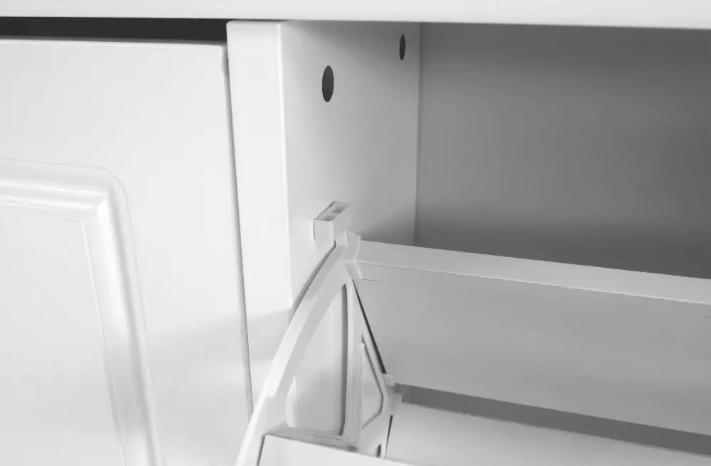 Tumba pentru incaltaminte Mobhaus Seber Typ 4 (White)