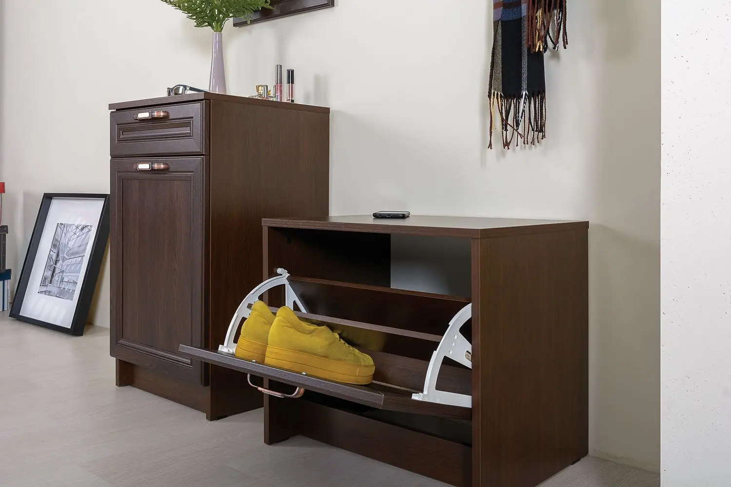 Tumba Mobi Madera 13.60 (Wenge Chestnut)