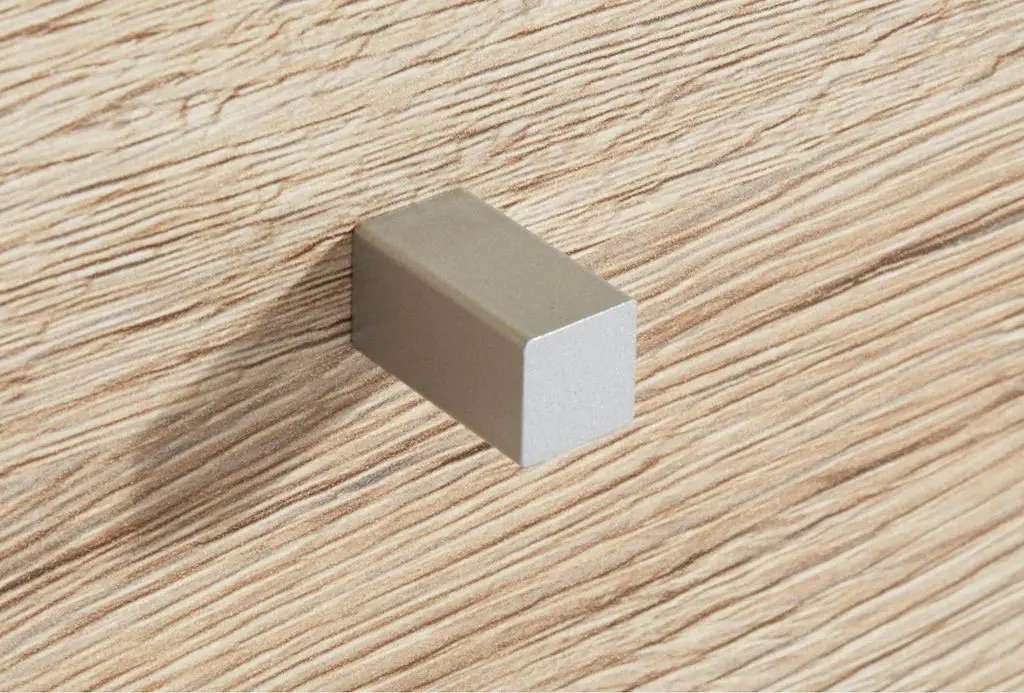 Tumba Helvetia Baros №26 2D3S (Sanremo Oak Light/Black)