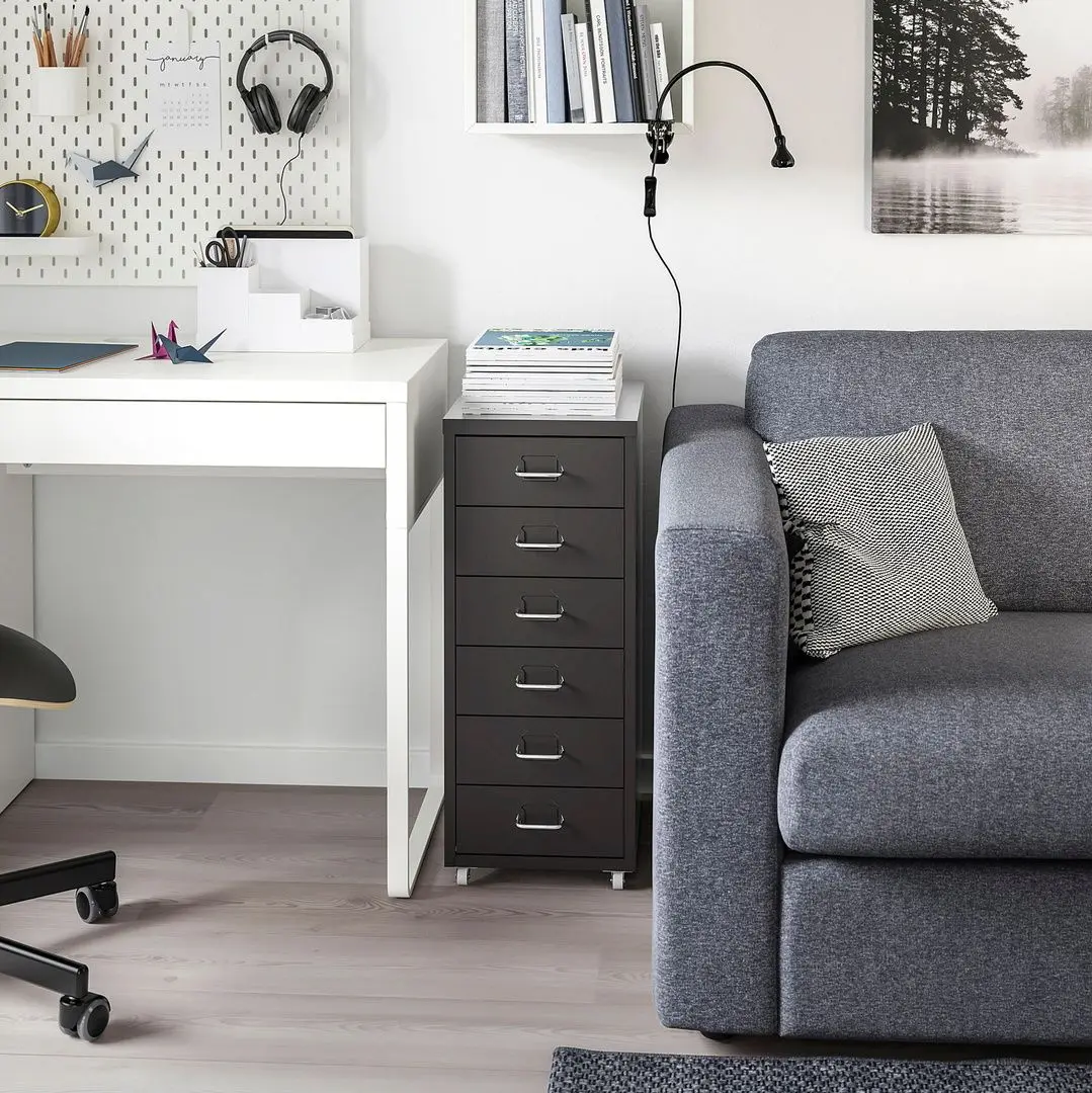 Комод Ikea Helmer с колесами 28x69 (Черный)