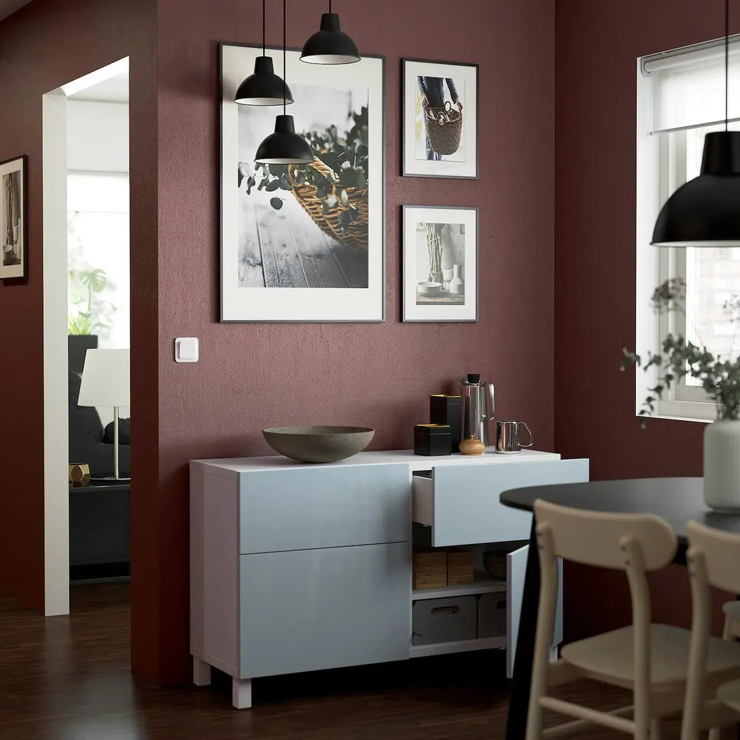 Tumba Ikea Besta cu usi/sertare 120x42x74 (Alb Selsviken/Stallarp/Lucios Gri Deschis-Bleu)