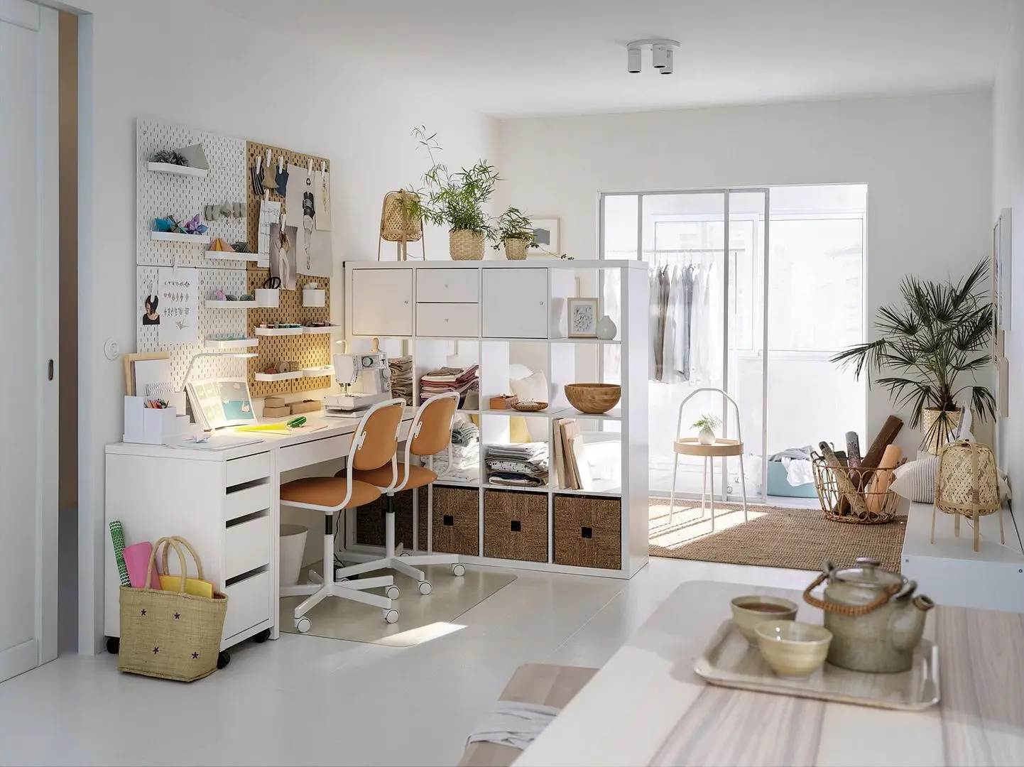 Tumba cu rotile Ikea Micke cu rotile 35x75 (Alb)