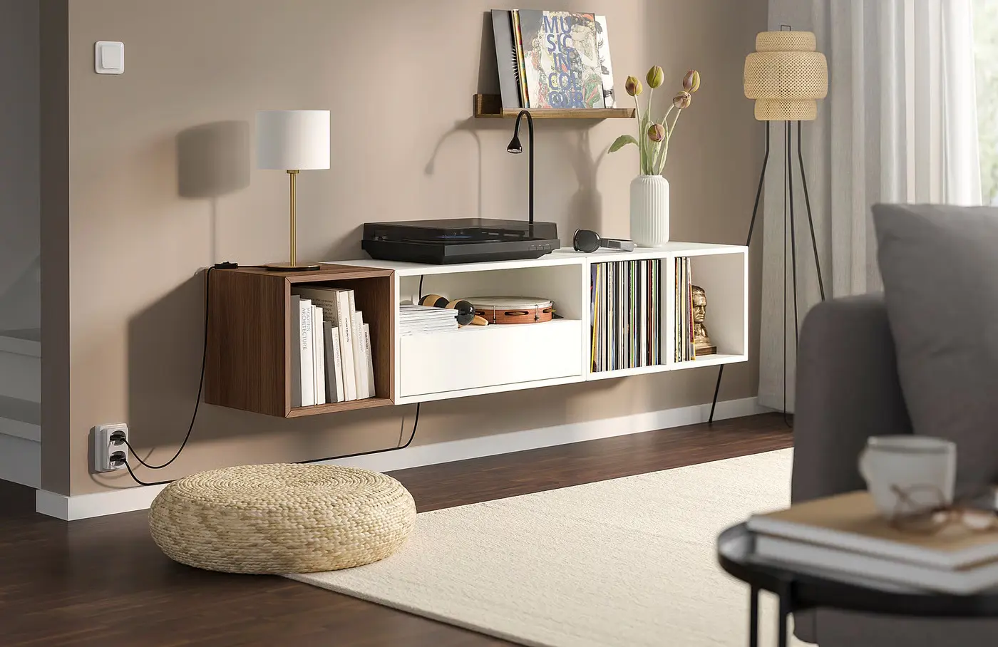 Tumba pentru TV Ikea Eket 175x35x35 (Alb/Maro/Aspect Nuc)