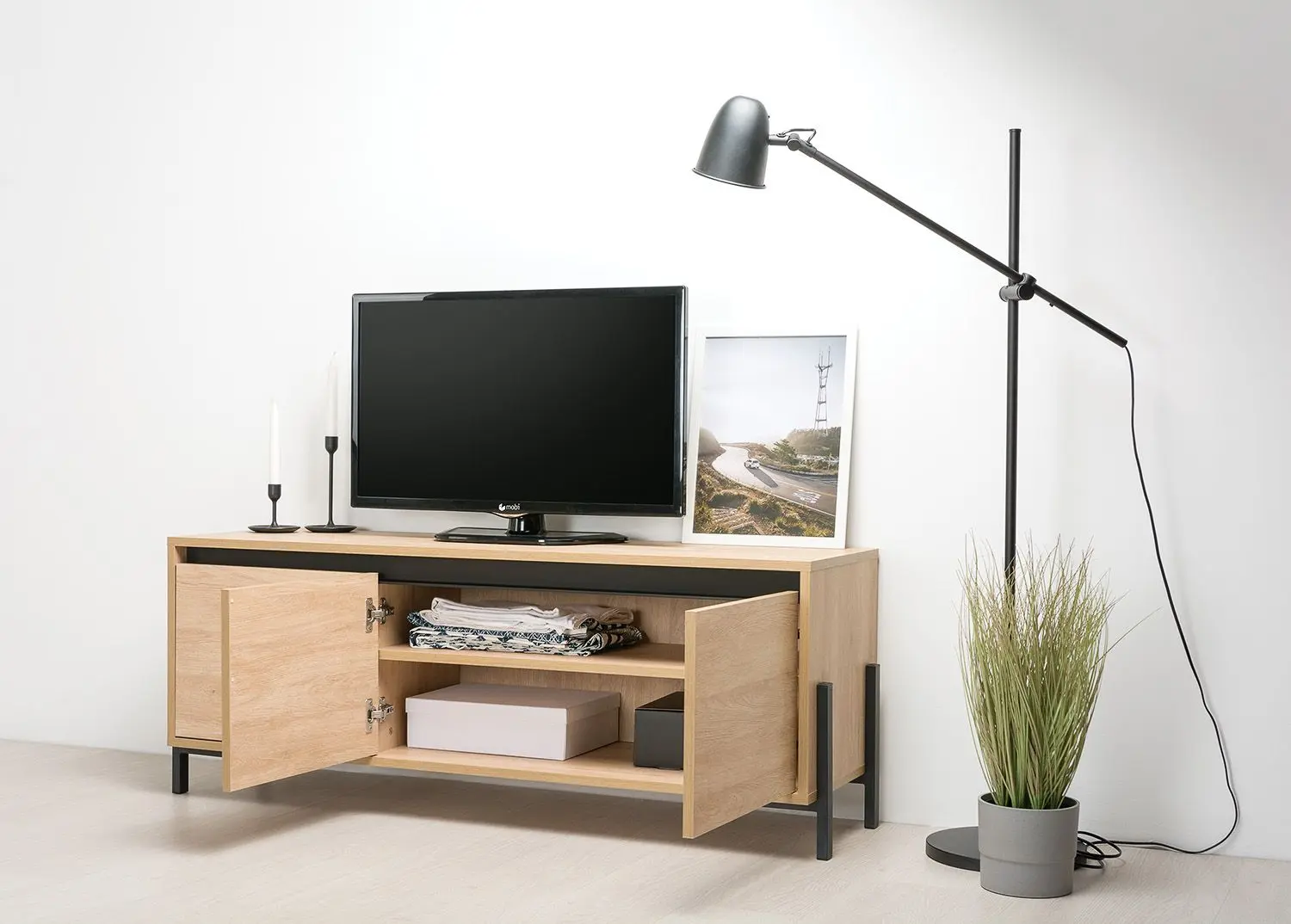 Tumba pentru TV Mobi Kvadro 13.275 (Santiago Oak)