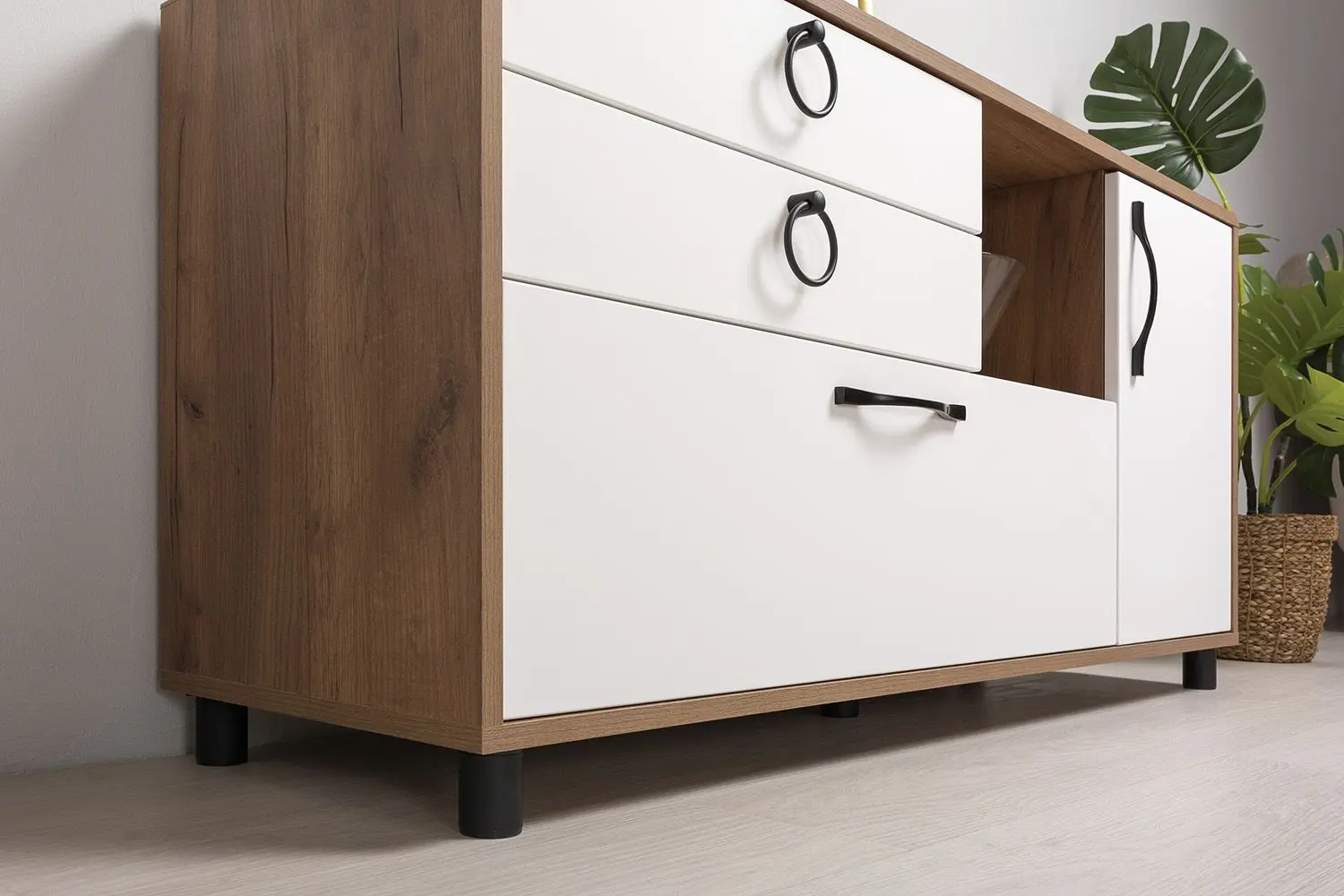 Tumba pentru TV Mobi Vintaj 13.283.07 (Tobacco Craft Oak/Milk Soft)