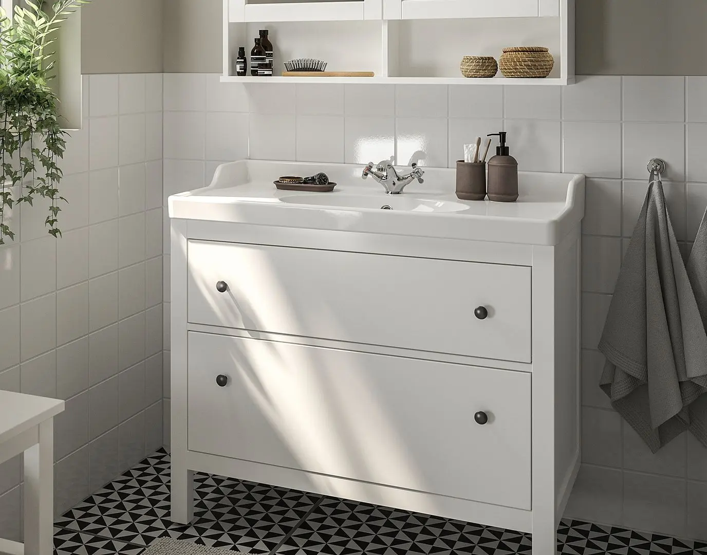 Набор тумбы с раковиной Ikea Hemnes/Rutsjon с ящиками 102x49x95 (Белый)