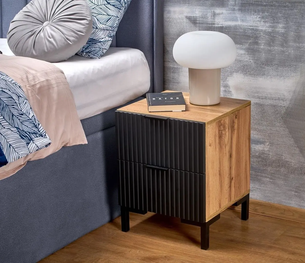 Noptiera Halmar Nela (Craft Oak/Black)