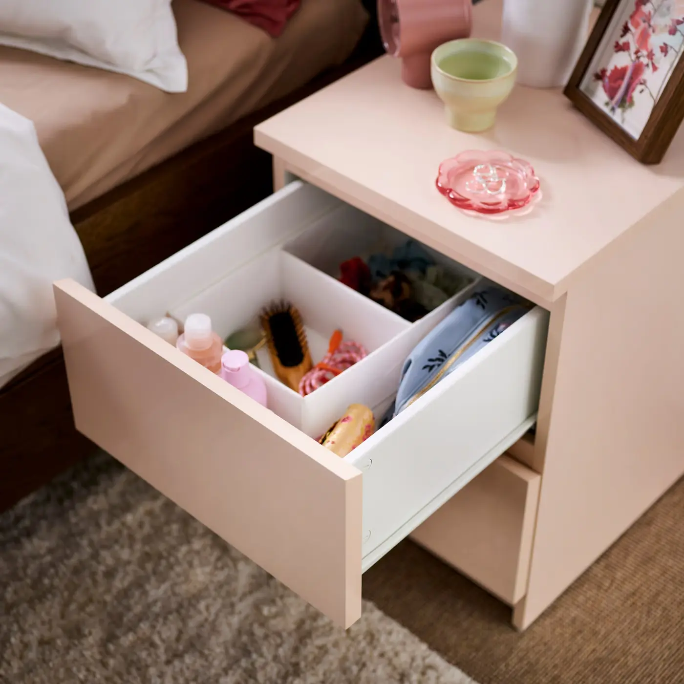 Прикроватная тумба Ikea Malm 40x55 (Светло-оранжевый глянцевый) - 3