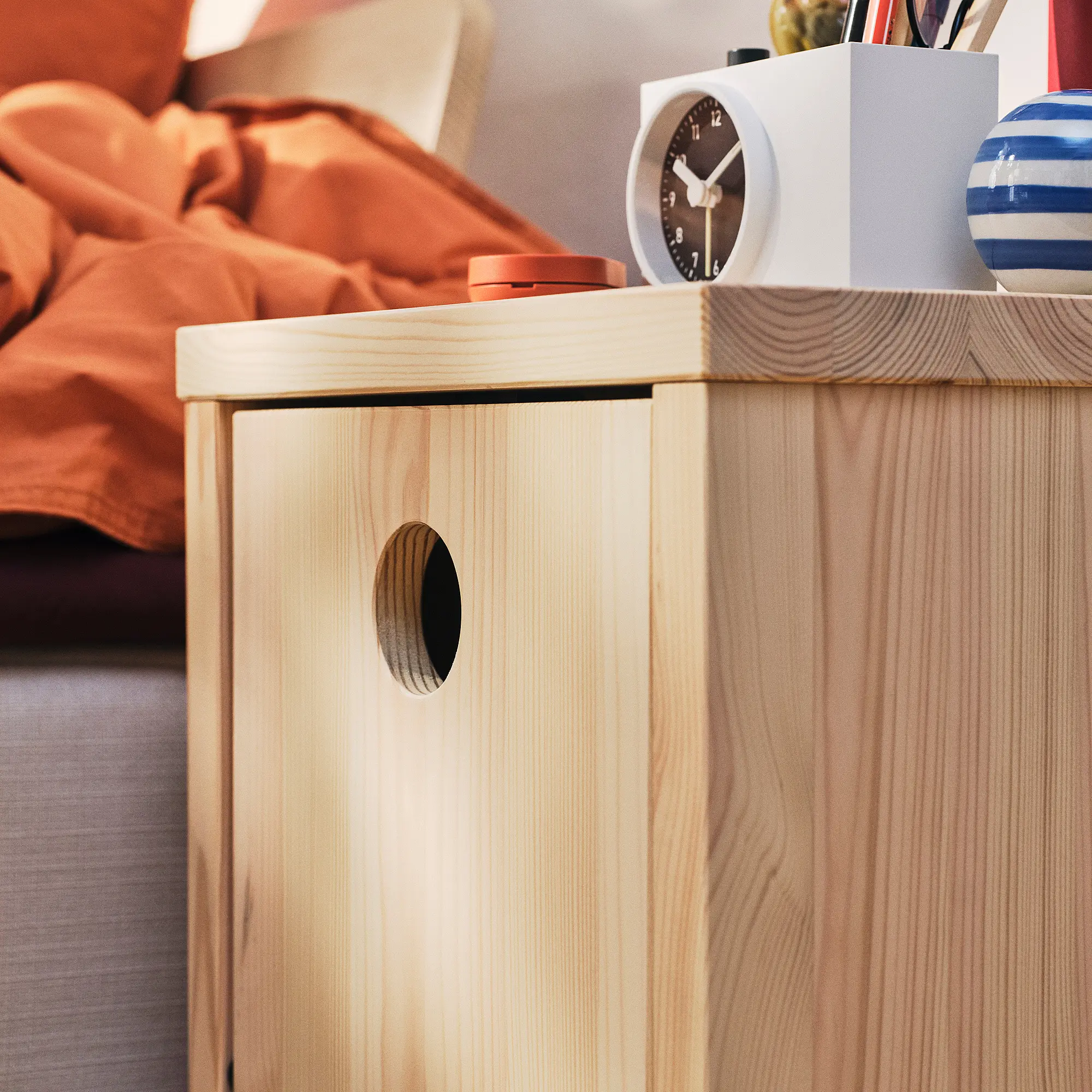 Прикроватная тумба Ikea PS 2026 30x30x50 (Сосна) - 4
