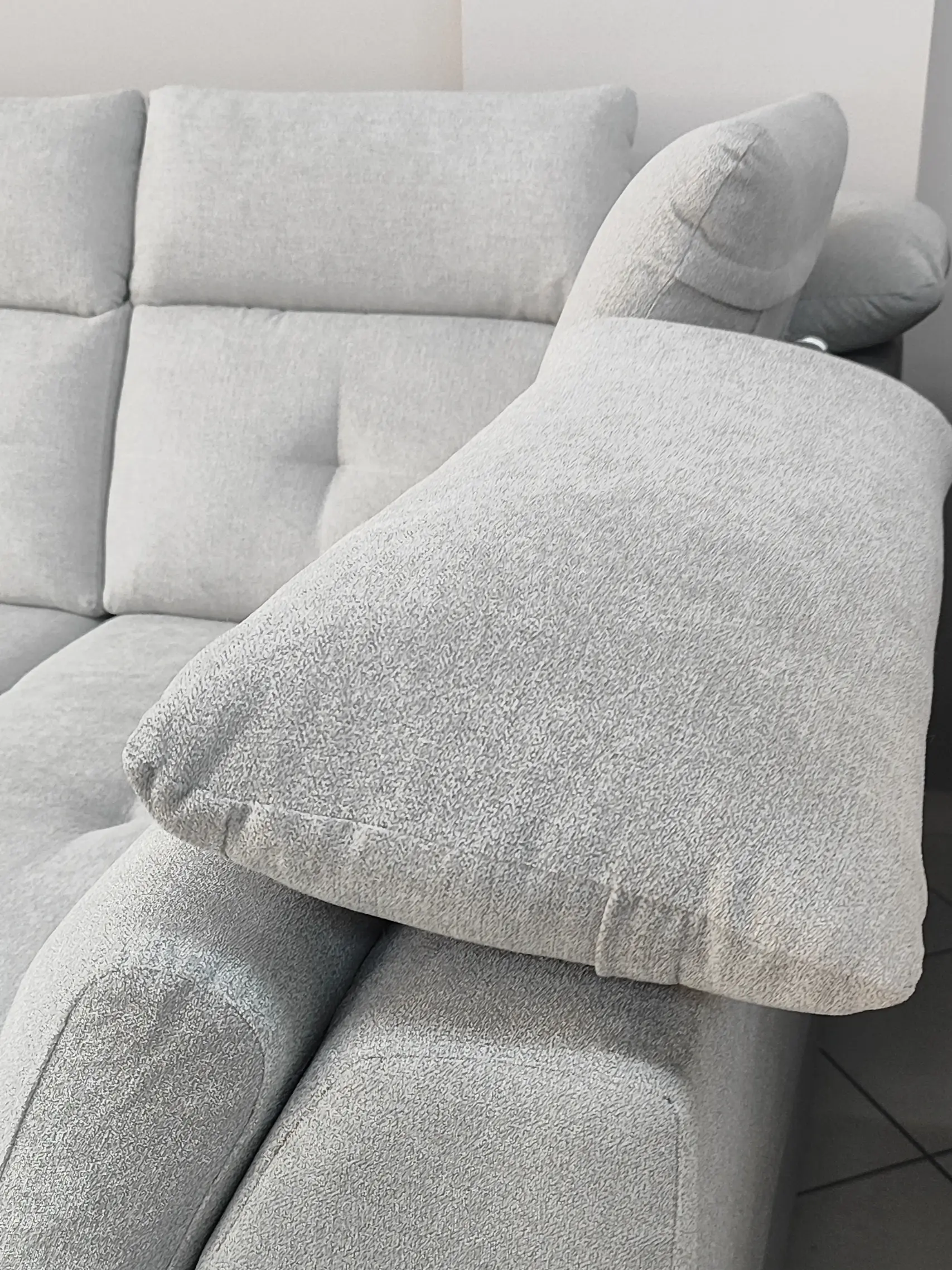 Диван угловой Mobiland Wind III Aston 15 (Light Grey) - 4