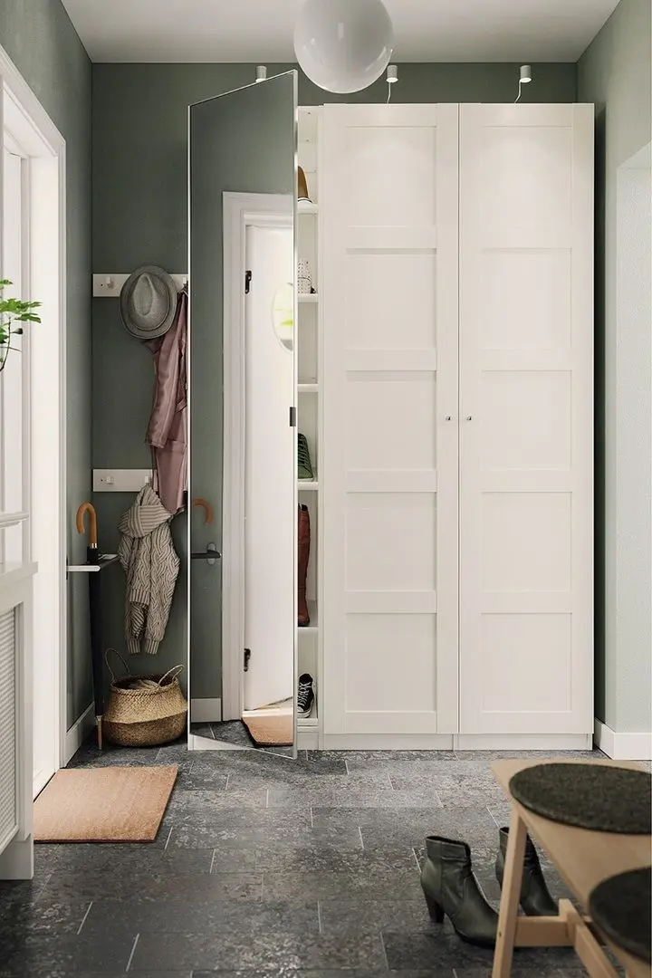 Cuier Ikea Kubbis (Alb)