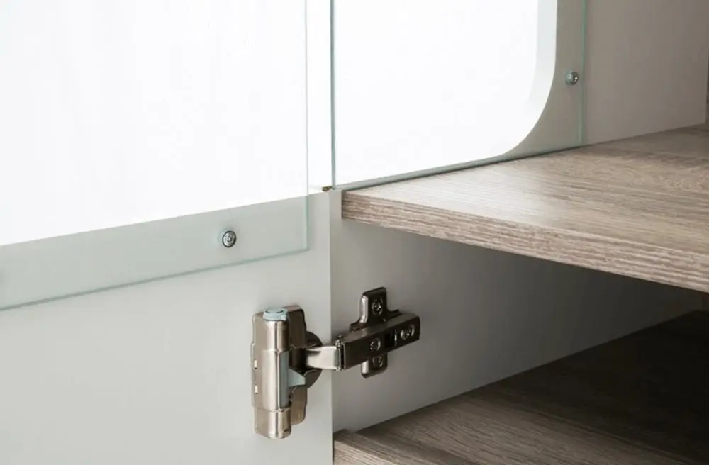 Витрина Mobhaus Lynatet Typ 01 (White Extra High Gloss/Sonoma Oak Dark)