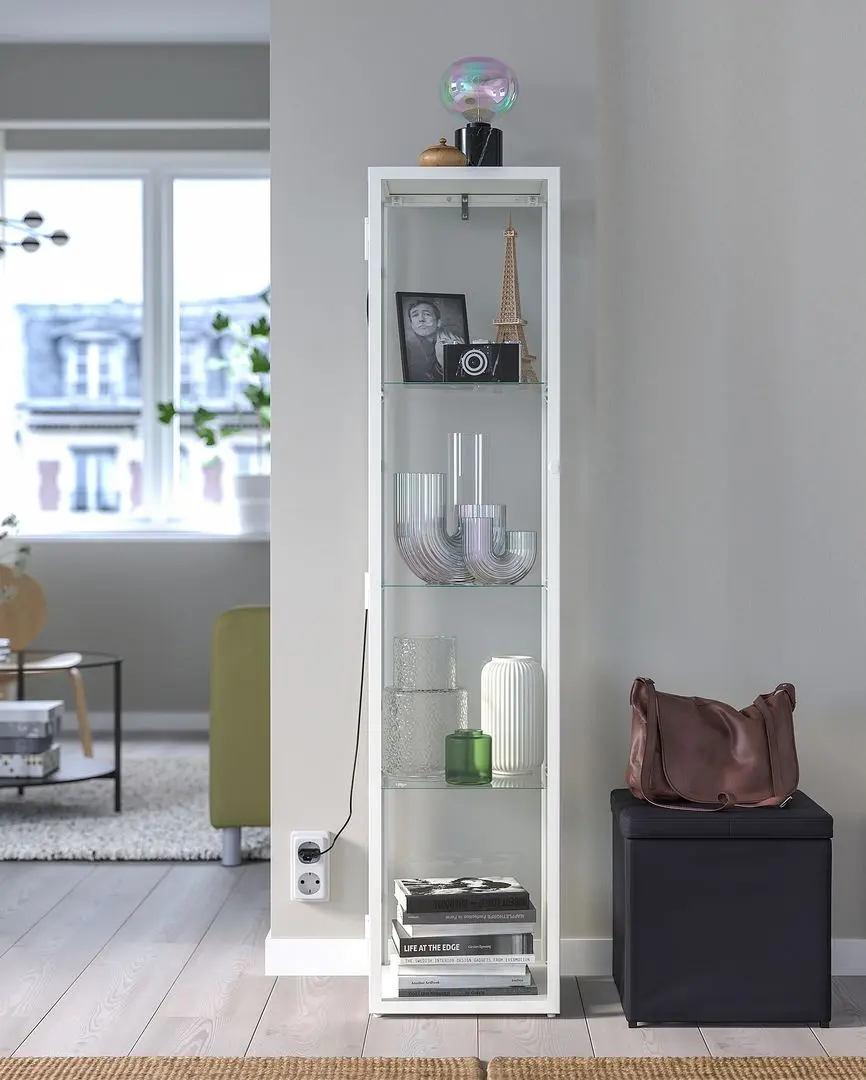 Vitrina Ikea Blaliden 35x32x151 (Alb)