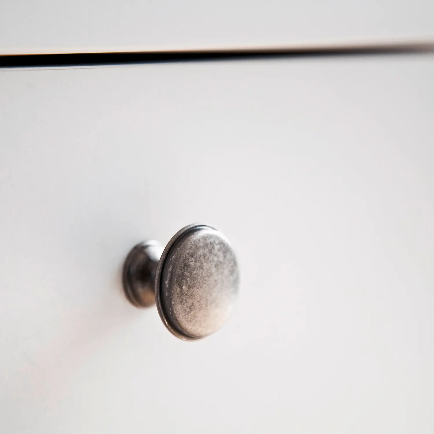 Витрина Tempo Kondela Olje 2W2S (White)