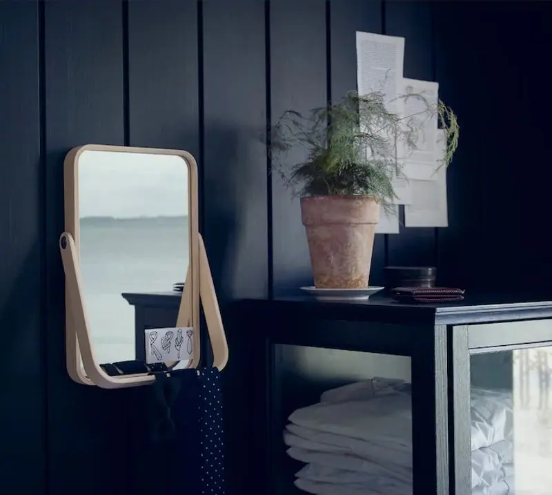 Oglinda de masa Ikea Ikornnes 27x40 (Frasin)