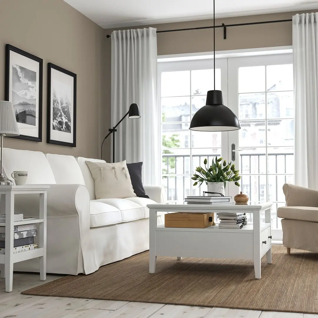 Masa pentru reviste Ikea Idanas 80x80 (Alb)